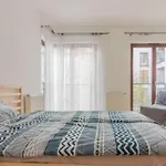 Comfy And Bright - Old Town