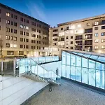 Premium Apartment For Old Town & Jewish Quarter - Balcony Plus Pool Onsite