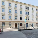 Sweet Family Apartment Chodkiewicza Rondo Grzegorzeckie By Noclegi Renters