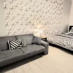 Apartment Modern, Balcony, 5 Os, Down Town