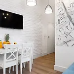 Househost Apartment: Bonerowska 5/19