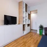 Luxury Apartments Nearto Main Square