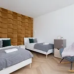 Grzegorzki Park Unique Apartment Cracow By Renters Prestige
