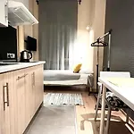 Single Studio In City Center