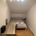Quiet And Comfy Room In Krakow