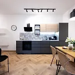 Native Apartments Pulaskiego 6