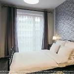 Browar Lubicz Apartment | Balcony | Elevator | Free Garage