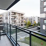 Premium In Novum City Center Near The Train Station By Sun & Snow