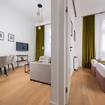 Rajska Residence
