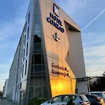Conrad Hotel
