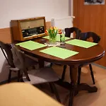 Bailey Apartment