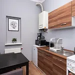 Agamemnon Small One-Bedroom Apartment In Dietla