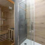 Apartment With Private Sauna - Dietla 21 Street
