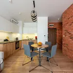 Marvels Place With Parking And Ac