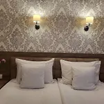 Hotel Maximum