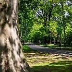 Mediolan Parking Gratis Moxy Te&Am Cracow