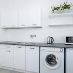 1-Bedroom Apartment - Dluga 65 Street