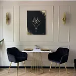 Lux Stays By Torres At K39 Krakow