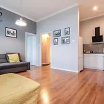 Stylowy Apartament W Samym Centrum Krakowa