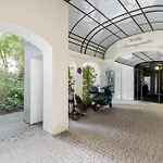 Jozefinska Two-Level Apartment