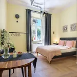 Yellow Studio - Kochanowskiego