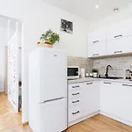 1 Bedroom Apartment - Starowislna 54