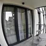 Elegant Two-Room Apartment, City Center, Balcony ,Sleeps 4