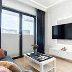 Lovely Flat Fabryczna Street Ac Free Parking