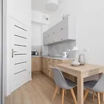 Studio Apartment With Balcony - Starowislna 41