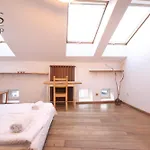 Klasyczny Apartament Obok Wawelu Old Town