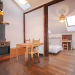 Klasyczny Apartament Obok Wawelu Old Town