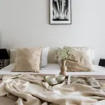Piedmont Apartment - Loftaffair