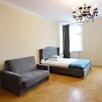 P&J Apartments Florianska