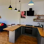 Old Town Parkview Apartment