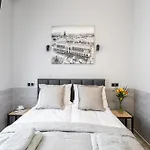 Dolce Vita Elegant Apartments