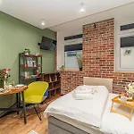 Krakow Grzegorzki Studio - Central Station Nearby - By Rentujemy