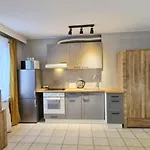 Cozy Modern Apartment Sunrise Studio 35M2 Balcony 3 Persons
