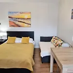 Cozy Modern Apartment Sunrise Studio 35M2 Balcony 3 Persons