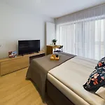 Modern Studios With Air Conditioning In Downtown Krakow By Noclegi Renters