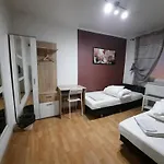 Lorf Hostel&Coffee
