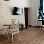 Nowy apartament z klimatyzacją blisko Rynku i dworca