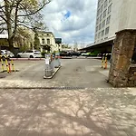 Discover Krakow Apartments - 3 Rakowicka St - Amazing Loft Near Main Station - Netflix