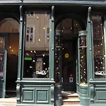Nicholas Studio
