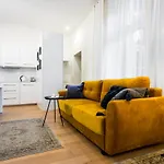 Apartament Tenczynska