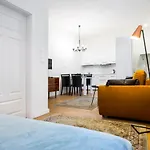 Apartament Tenczynska