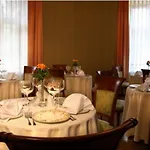 Hotel Ostoya Palace