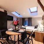 Lubomirskiego 23 Residence