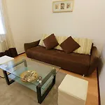 Apartament Oficyna - Bon Turystyczny