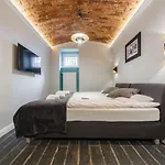 M4 Main Square Studio