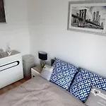 Beautiful City Centre Apartament
